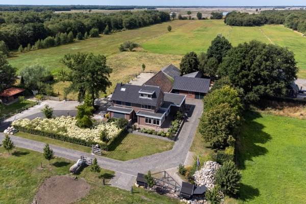 Woning Bavesbeekweg 2 VRIEZENVEEN