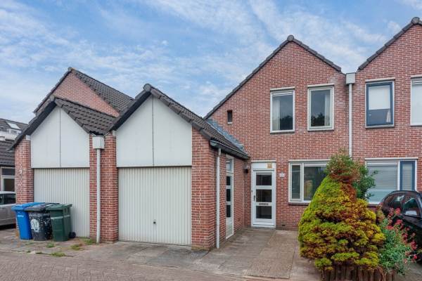 Woning IJsvogelvlinder 25 Zwolle