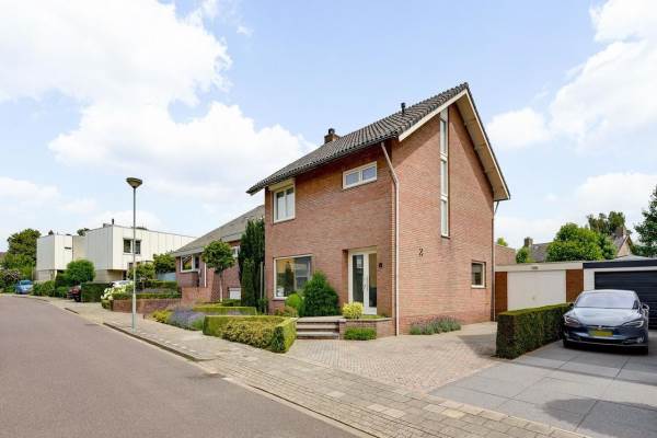 Woning Lijsterbeslaan 6 Bunde