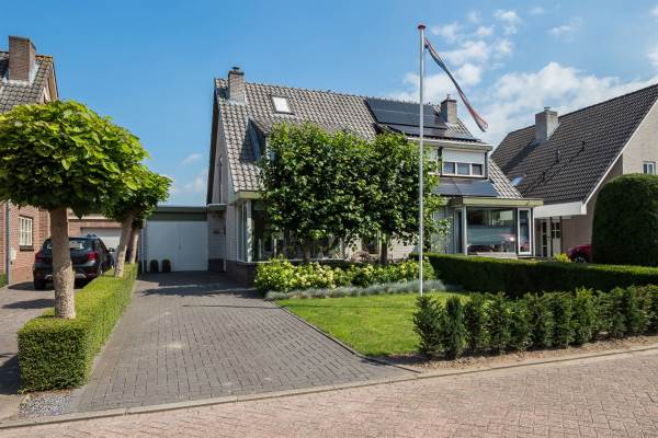 Woning Muggenborch 8 Kapel Avezaath (Gem. Tiel)