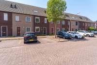 Woning Steur 108 Hendrik-Ido-Ambacht