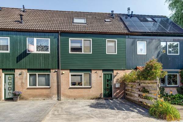 Woning Zwanebloem 29 ZWAAG