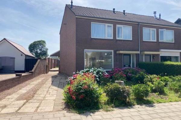 Woning Driehuizenstraat 9 Alphen (GE)