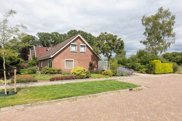 Woning de Aarnink 13 Tilligte