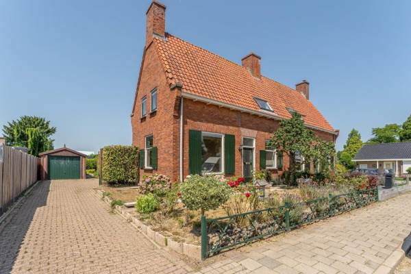 Woning Hoge Hofstraat 4 Dodewaard