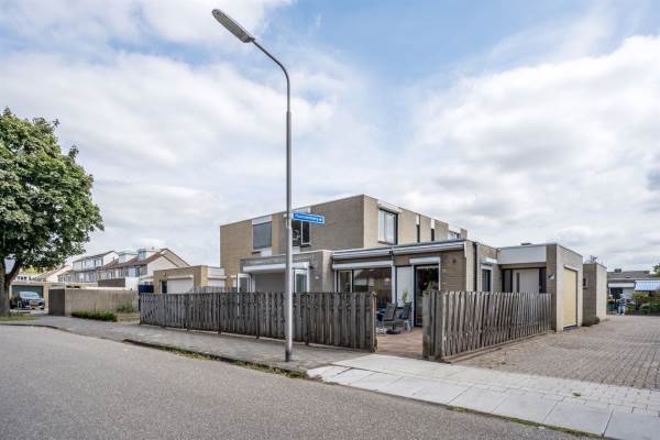 Woning Hoveniersberg 14 Roosendaal