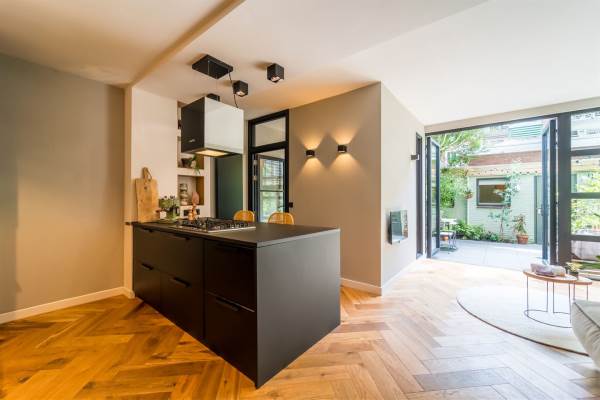Woning Orteliusstraat 99H Amsterdam