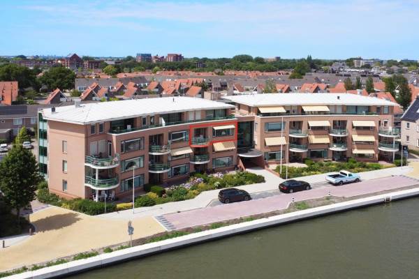 Woning Zuidkadering 32 WADDINXVEEN
