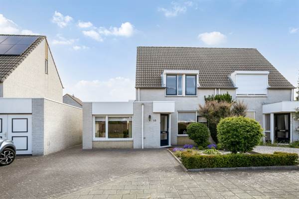 Woning Kariboelaan 15 Helmond