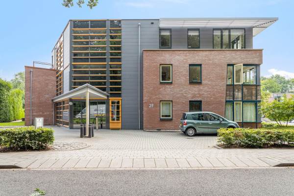 Woning Burg. Doffegnieslaan 2F1 Diepenveen