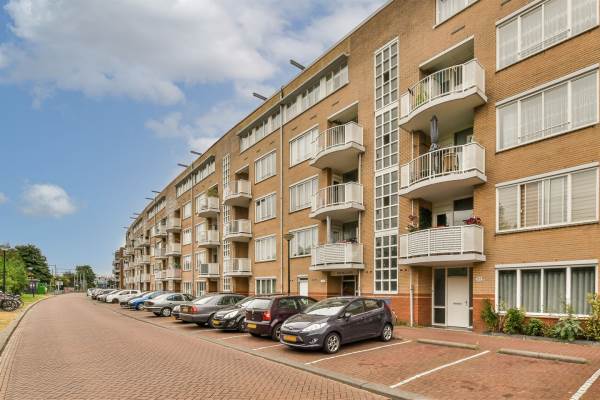 Woning Celebesstraat 108G Amsterdam