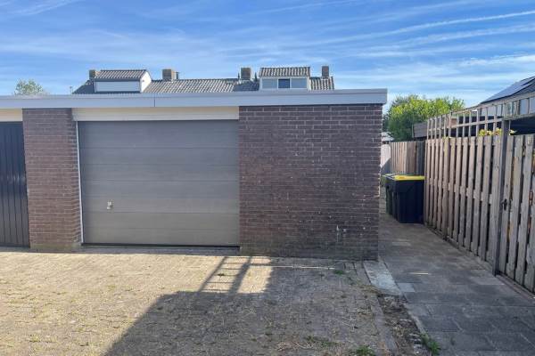 Garage Piet Heinstraat 7F HEINENOORD