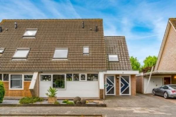 Woning Sterappel 26 Tiel