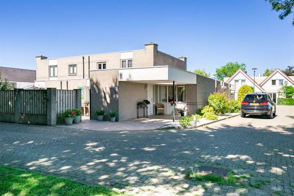 Woning Troelstralaan 14 Oosterhout (NB)