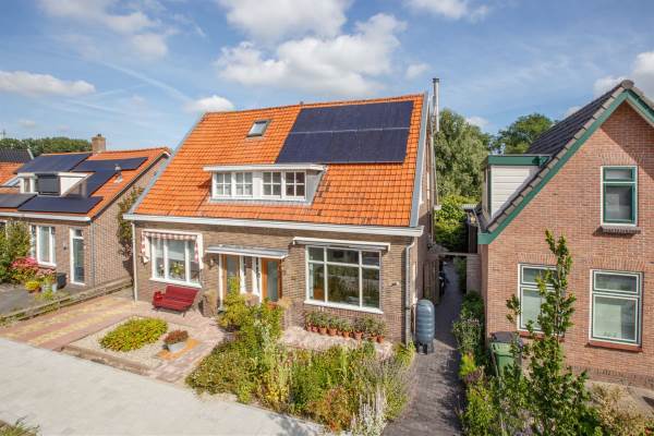 Woning Kerkstraat 30 Oostzaan