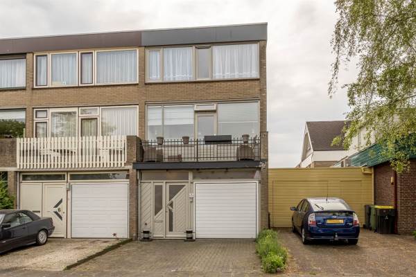 Woning Oranjestraat 4 Heinenoord