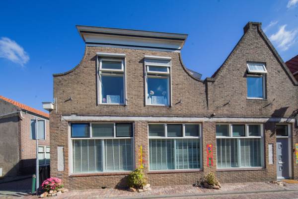 Woning Oranjestraat 7 Sommelsdijk