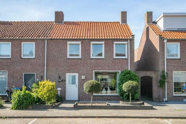 Woning Prins Bernhardstraat 15 Oosterhout (NB)
