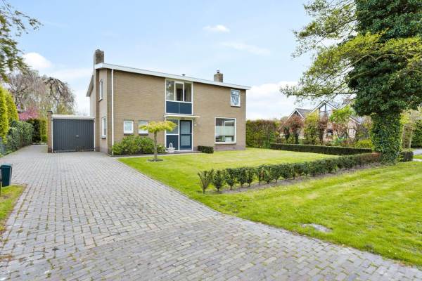 Woning Nicolaas Grijpstraat 6 Grijpskerk