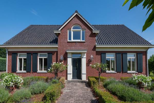 Woning Pastoor van Sonsbeeckstr 20a Stokkum