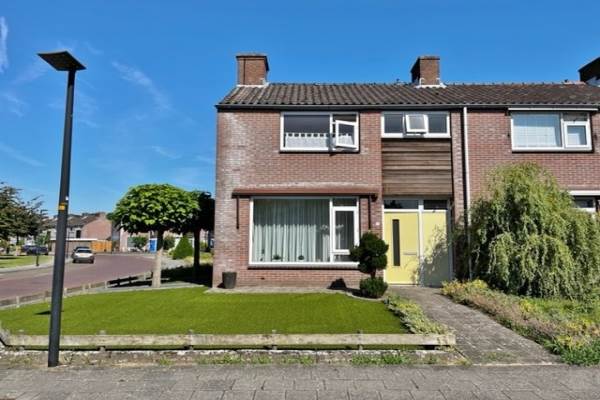 Woning H.L. Spieghelstraat 1 Winterswijk