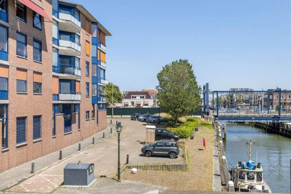 Woning Maasweg 5 Maassluis