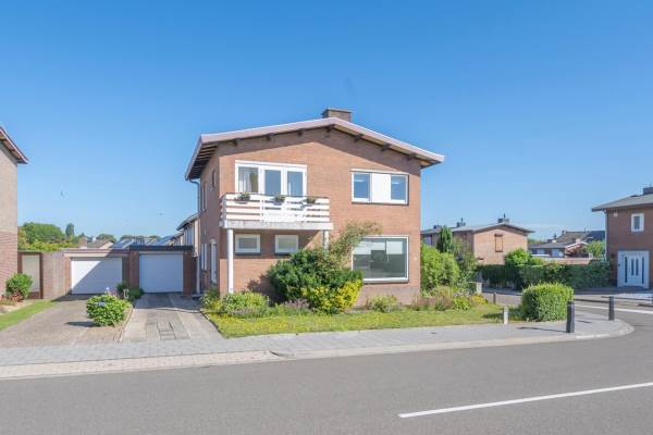 Woning Debetslaan 12 Landgraaf