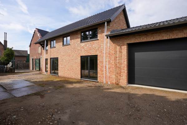 Woning Nagelbeek 10 Schinnen