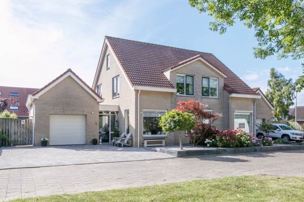 Woning Voorstraat 127 Stellendam