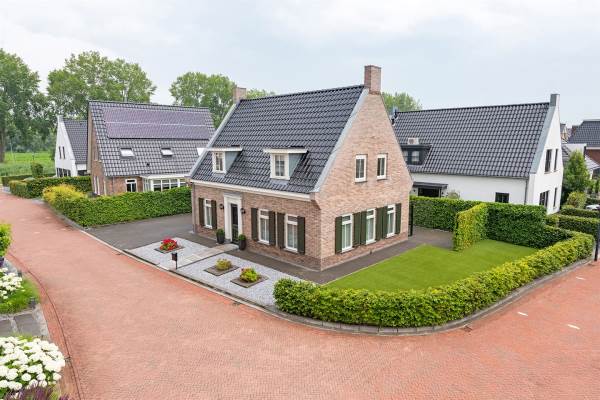 Woning Oosterhof 13 Meteren