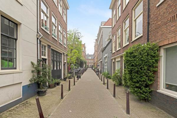 Woning Karthuizersdwarsstraat 18F Amsterdam