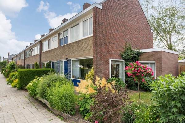Woning Zwaluwenlaan 403161 Tz RHOON