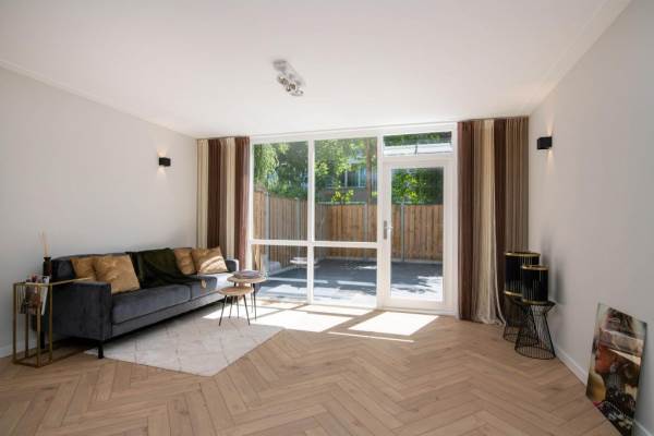 Woning Vrijburg 19Huis AMSTERDAM