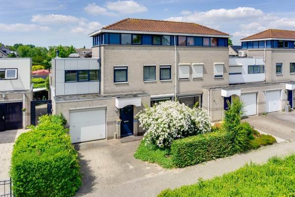 Woning Industrieweg 69165 BERKEL EN RODENRIJS