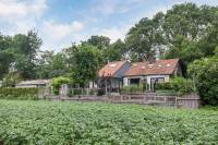 Woning Middelsluissedijk OZ 92 Numansdorp