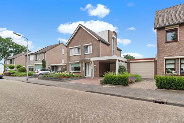 Woning Adelaarstraat 52 Nispen
