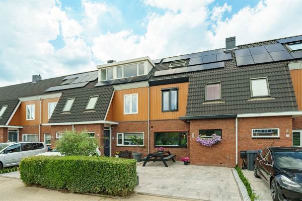 Woning Burchtmuur 12 Houten