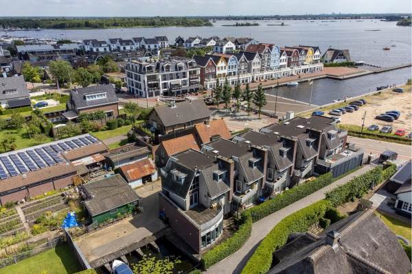 Woning Oud Loosdrechtsedijk 224H LOOSDRECHT