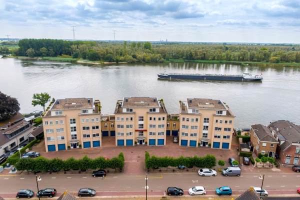 Woning Rivierdijk 396a Sliedrecht