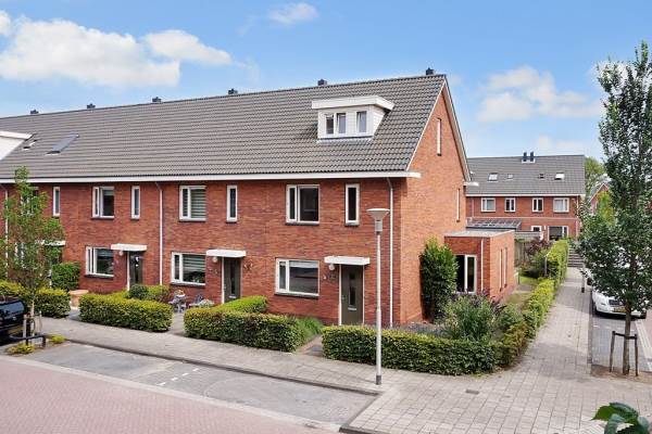 Woning Vredelaan 18 HILLEGOM