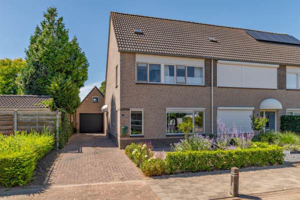 Woning Het Voorburg 13 Ommeren