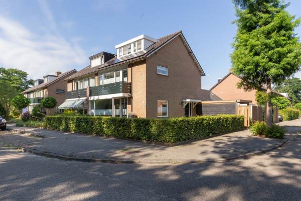 Woning Roexcamp 8 Nijkerk