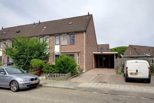 Woning Zwaluwoever 32 Delfzijl