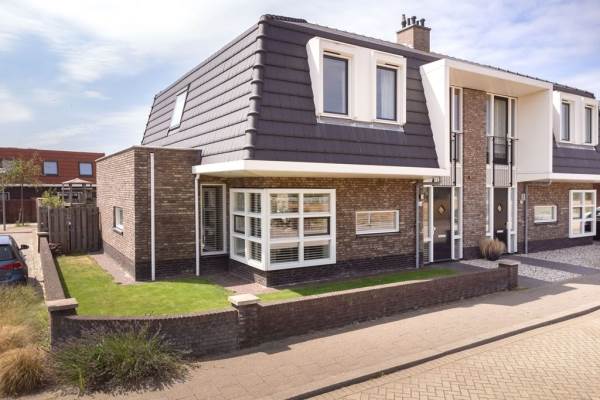 Woning Stationsweg 56 Hoek van Holland