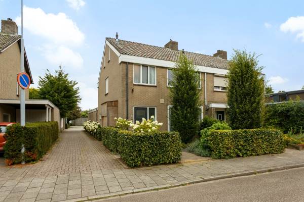 Woning Bartókstraat 6 Elst (GE)