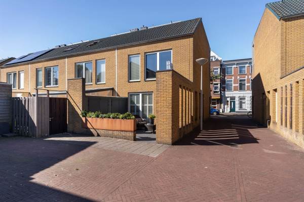 Woning Rembrandtstraat 98 Den Haag