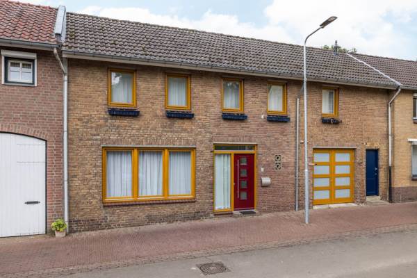Woning Nagelbeek 71 Schinnen