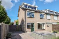 Woning Dr. A.R. Holstraat 2 Zetten