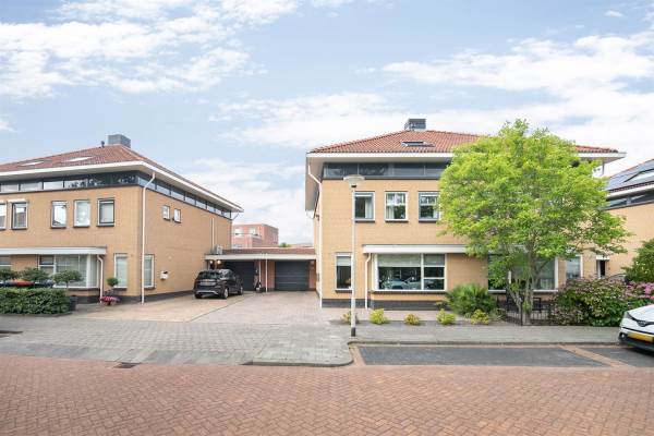 Woning Doelwijck 8 Rhoon