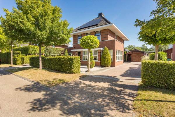 Woning Lange Singel 4 Bakkeveen